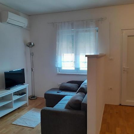 Apartma Pika 2 Nova Gorica Exterior photo